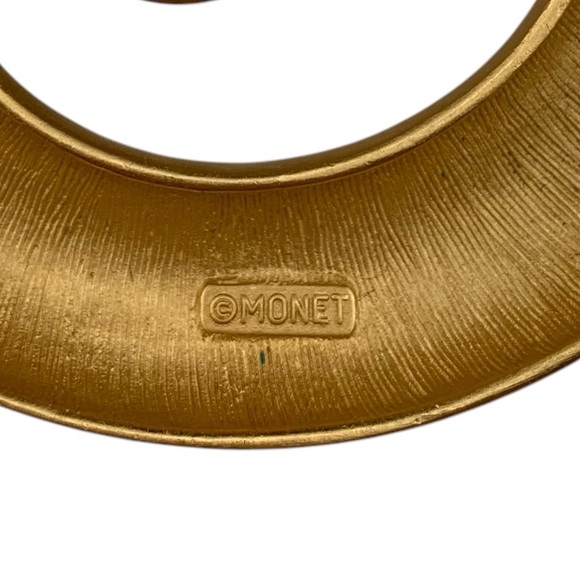 MONET TADPOLE SWIRL BROOCH PIN MATTE BRUSHED GOLD PLATE VINTAGE SIGNED 2-1/4" - Picture 8 of 9